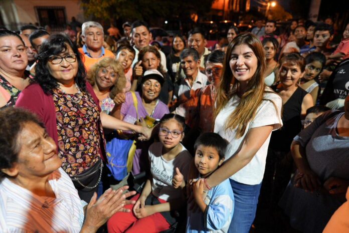 municipalidad bettina luminarias