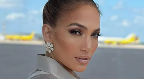 sociedad jennifer lopez