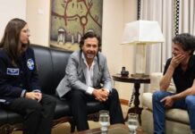 El gobernador Sáenz recibió a Noel de Castro, la joven salteña que estudia en la NASA