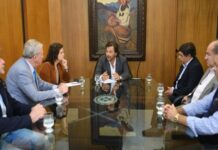 Sáenz se reunió con autoridades de la UNSa: “La educación y la salud pública no se negocian”
