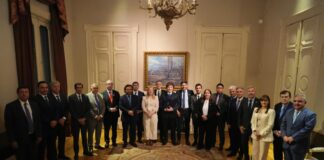 Como fue y que temas trataron en la reunión del presidente Milei con gobernadores