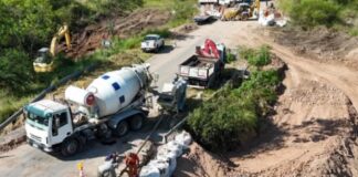 Continúan los trabajos de protección del puente de la RP 5 sobre el arroyo Las Hacheras
