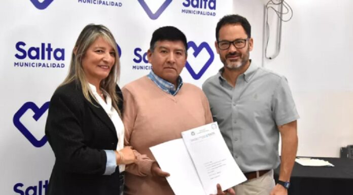 Más de 70 familias de Capital se convirtieron en propietarias de sus terrenos