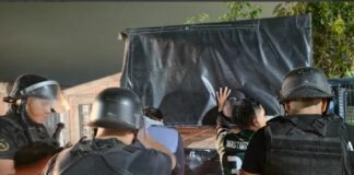 Operativo policial en Villa Cristina